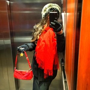 Meet your Posher, Casey